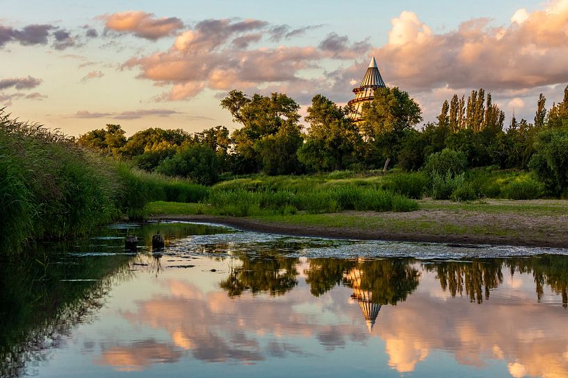 Jahrtausendturm im Elbauenpark in Magdeburg von Werner Dieterich
