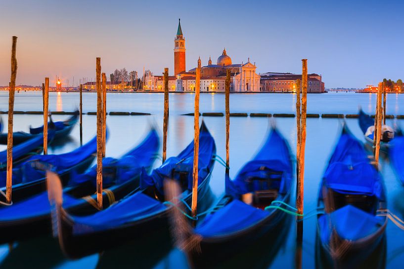 Zonsopkomst San Marcoplein, Venetië, Italië van Henk Meijer Photography