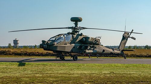 Boeing AH-64E Apache gevechtshelikopter van de KLu.