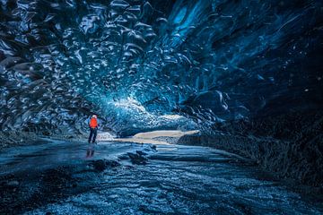 Gigantische ijsgrot van Denis Feiner
