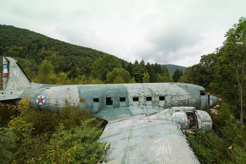 Épave d'un avion militaire abandonné Dakota Croatia par Ger Beekes