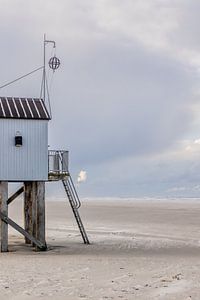 Wat een plek op Terschelling! Drenkelingenhuisje op het strand van Lydia