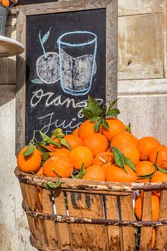 Stand met sinaasappels in Palma de Mallorca van Christian Müringer
