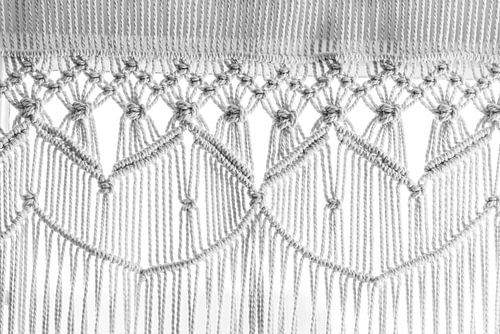 Eenvoudige Elegantie Macramé in Witte Patronen