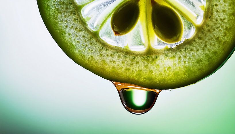Gedetailleerde close-up van een plak vers fruit van Mustafa Kurnaz
