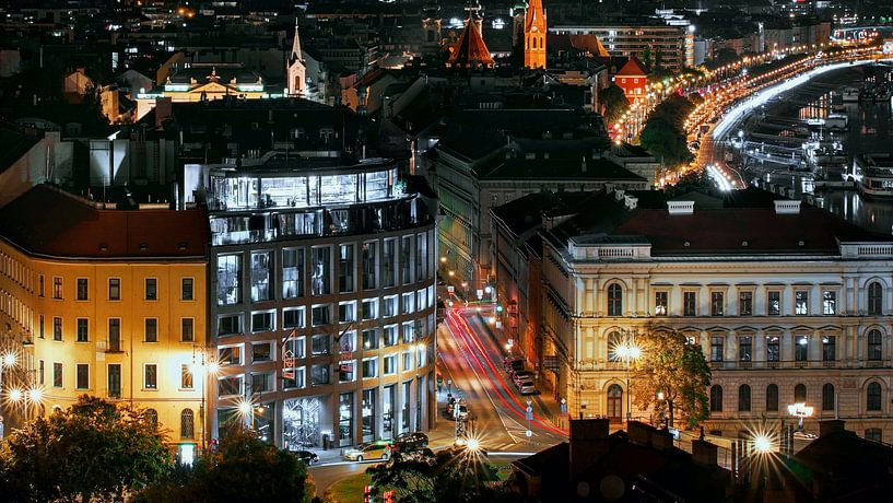 Budapest by Hello Pompoyo