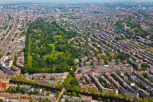 Luchtfoto Vondelpark te Amsterdam van Anton de Zeeuw