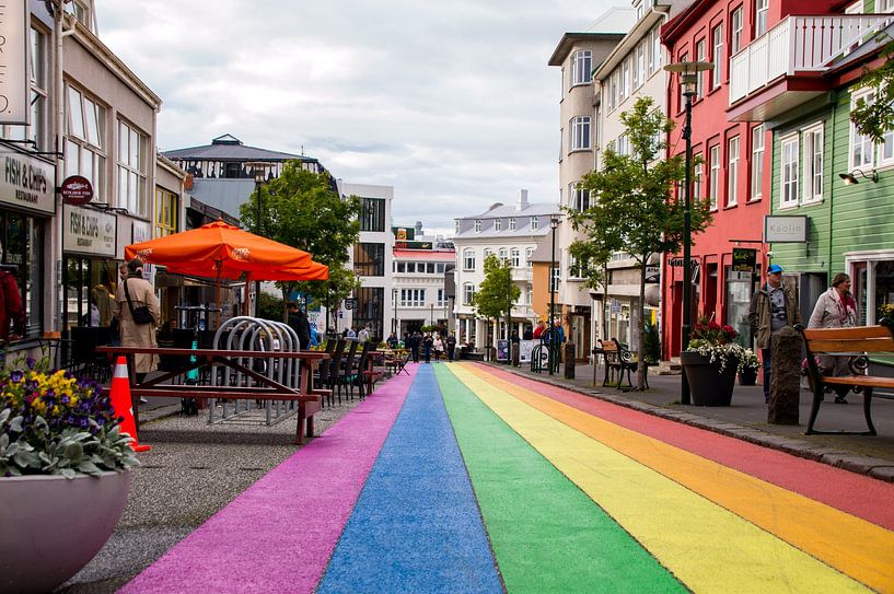 Reykjavik's regenboog van Whis' photos