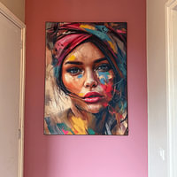 Klantfoto: Expressief portret van een jonge vrouw: Kleurrijke Blik van Color Square, als ArtFrame