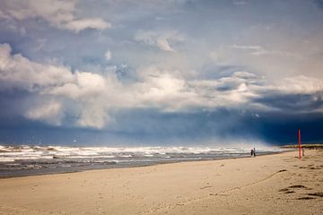 Seascape, The North Sea with rain clouds by eric van der eijk