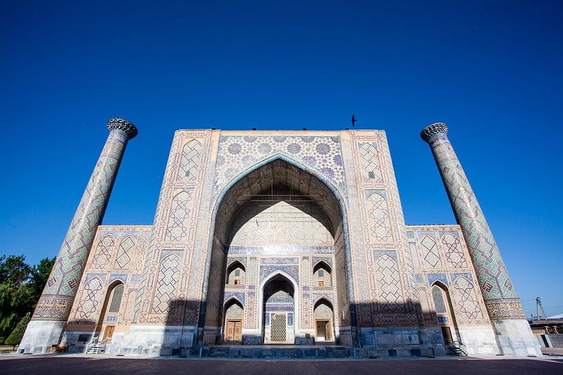 Mossade verzierte Medressa-Moschee in der Registan in Samarkand, Usbekistan - Zentralasien von WorldWidePhotoWeb