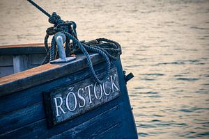 Detail eines Segelschiffes im Stadthafen von Rostock
