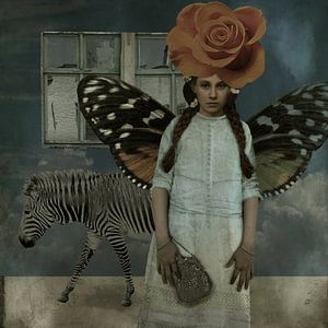 Vintage Butterfly Beauty with Zebra van Yvonne Zeldenthuis