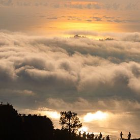 aan de rand van de krater van Bettina Schnittert