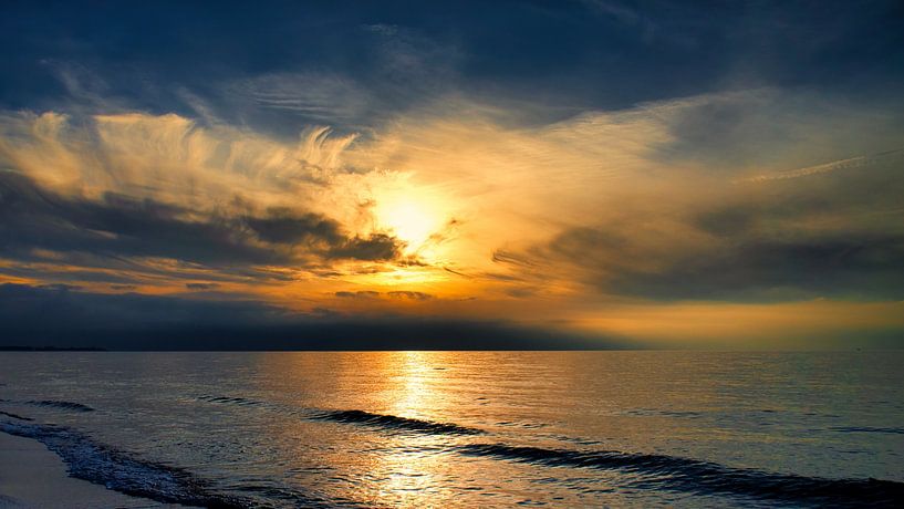 On the sandy beach of the Baltic Sea coast by Martin Köbsch