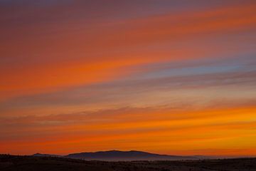 Lever de soleil dans le parc national de Göreme, Turquie sur Lieuwe J. Zander