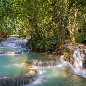 A temple of water and light by Walter G. Allgöwer