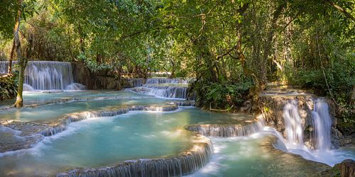 A temple of water and light by Walter G. Allgöwer