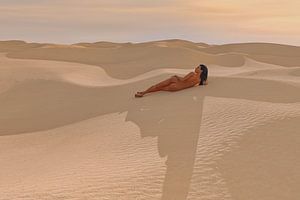 Female nude in the desert by Arjen Roos