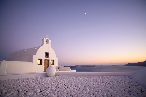 Kerkje in Oia, Santorini, Griekenland.