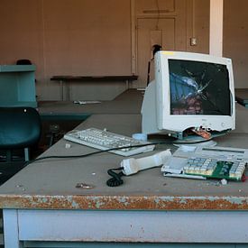 Ancien ordinateur sur Hanne Hendrikx