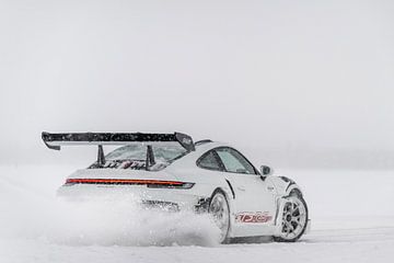 Drift Porsche GT3 RS van Bas Fransen