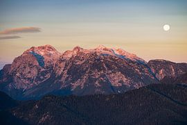 Moonset at sunrise in Berchtesgadener Land by Christian Peters