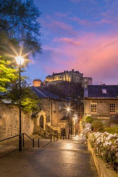 Zonsondergang bij Edinburgh Castle van Melanie Viola