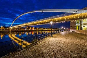 Winterabend in Maastricht von Bert Beckers