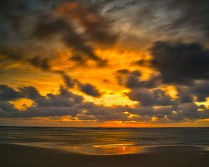 Sonnenuntergang Katwijk aan Zee von Wim van Beelen