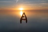 Zonsondergang langs het IJsselmeer van Dirk Sander thumbnail