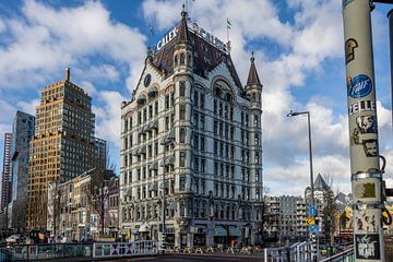 Stadsbeeld Rotterdam | Witte Huis | Oude Haven Holland Photoprint van Rebecca van der Schaft