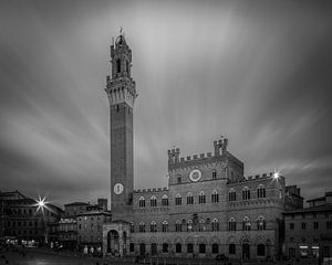 Palazzo Pubblico - Siena - Langzeitbelichtung - B & W
