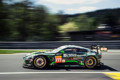 Aston Martin Vantage GT3 raceauto op Spa
