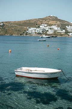 Boot auf dem Meer | Insel Mykonos | Griechenland Reisefotografie von HelloHappylife
