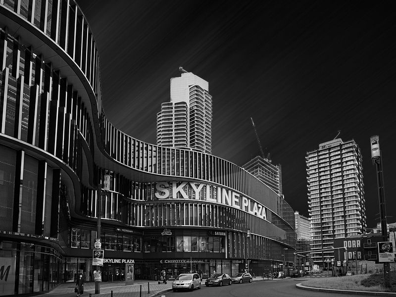 Sky Line Plaza @ Frankfurt am Main by Rob Boon