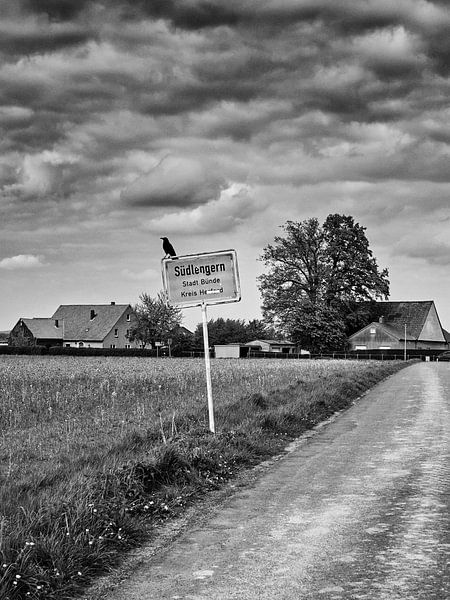 Panneau d'entrée de ville de Bünde Südlengern | N/B par Momentaufnahme | Marius Ahlers
