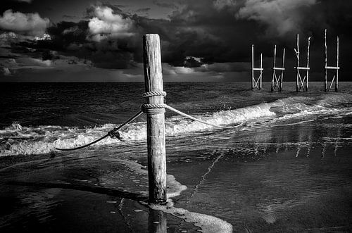Nuages orageux au-dessus de la mer sur Gerard Goseling