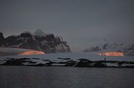 Sonnenuntergang in der Antarktis von ad vermeulen Miniaturansicht