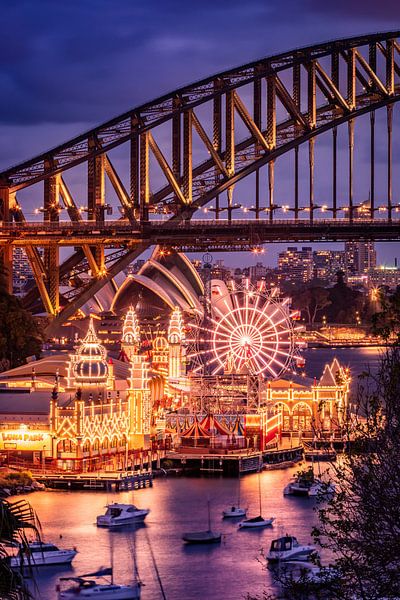Sydney by Hello Pompoyo