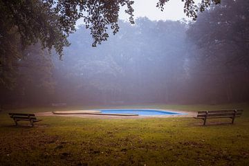 The paddling pool by Menno Janzen