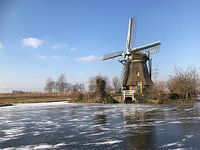 Zijllaan moulin Leiderdorp en hiver avec de la glace