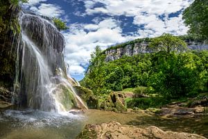 Wasserfall im Jura Gebirge in  Frankreich