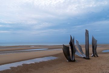 Omaha Beach Monument, Normandië, Frankrijk (D-day) van Author Sim1
