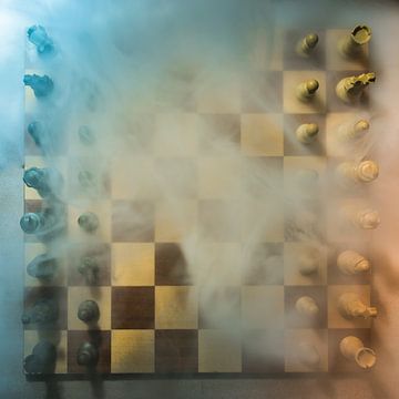 Chess in the fog. by Freddy Hoevers