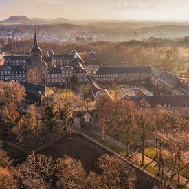 Dronefoto van Klooster Rolduc in Zuid-Limburg van John Kreukniet