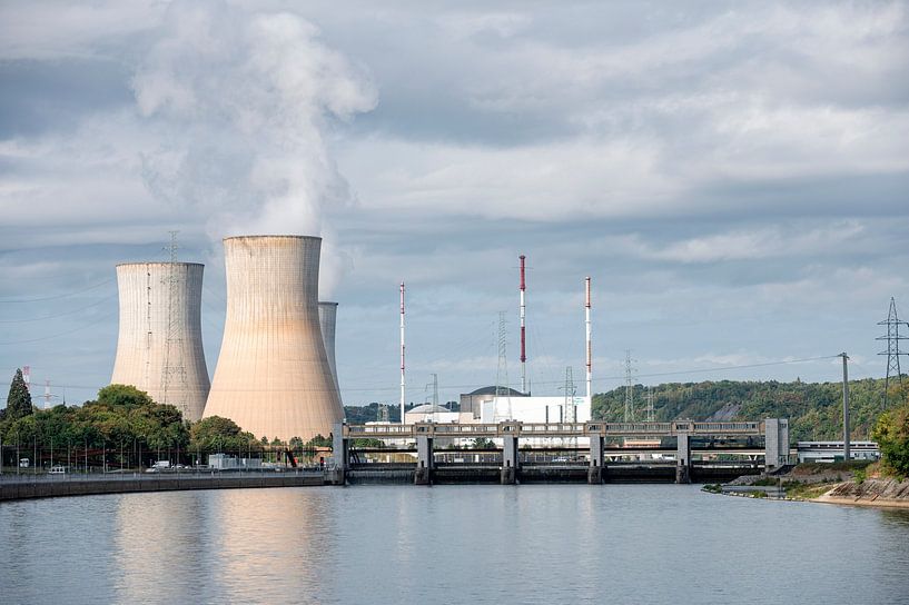 Tihange kerncentrale van Richard Wareham