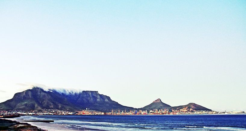 Table Mountain, Lions Head et Signal Hill mixed media par Werner Lehmann