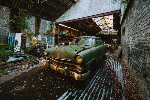 Vervallen Ford Fairlane