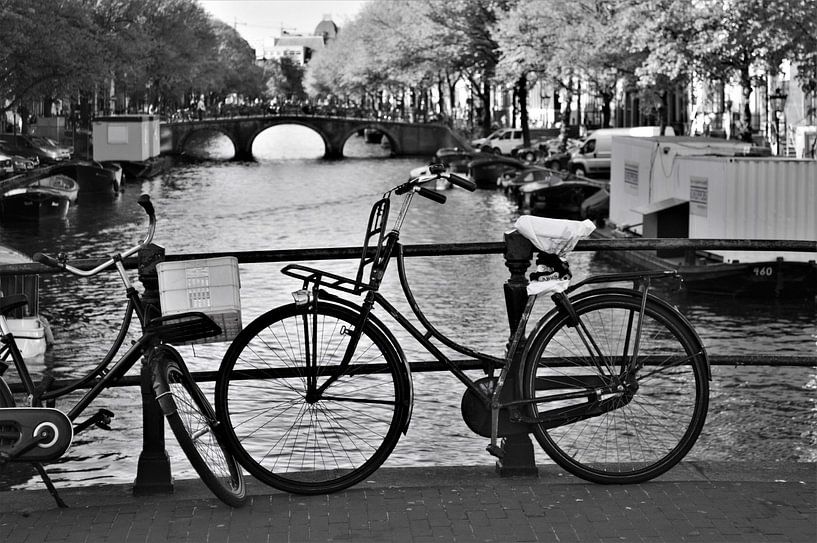 Hollands plaatje in Amsterdam by Marije van der Vies